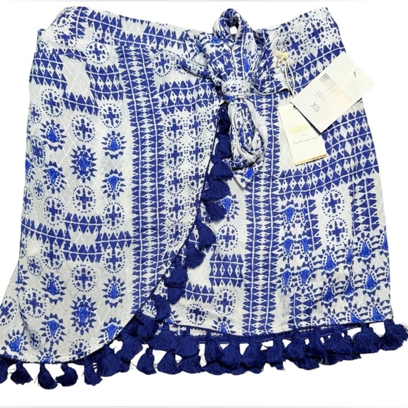 NWT Forever 21 Blue White Tassel Wrap Mini Skirt XS Boho Festival - Picture 1 of 5